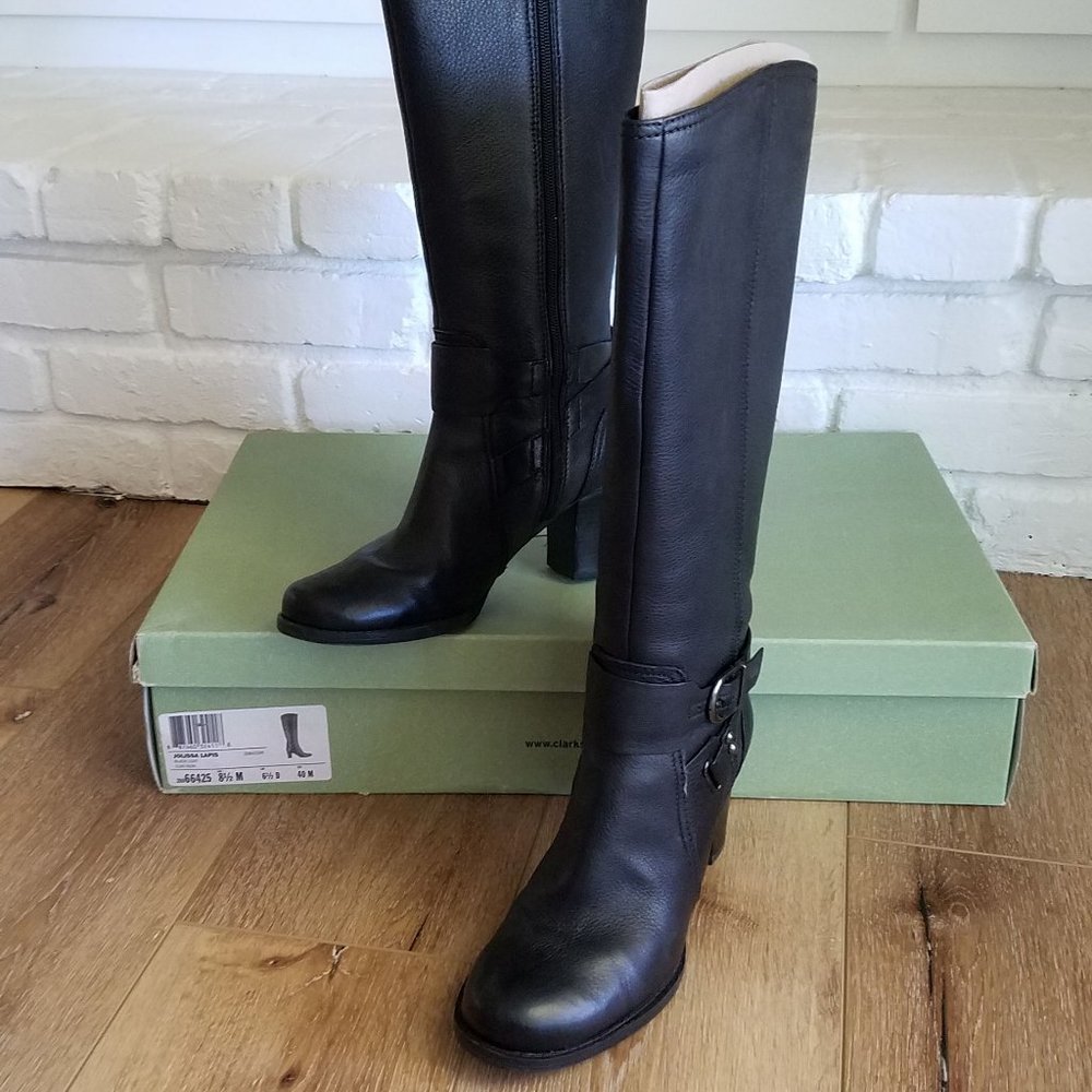 Clarks Boots - Size 8.5